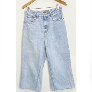 Top Shop Moto wide leg cropped light wash jeans 32